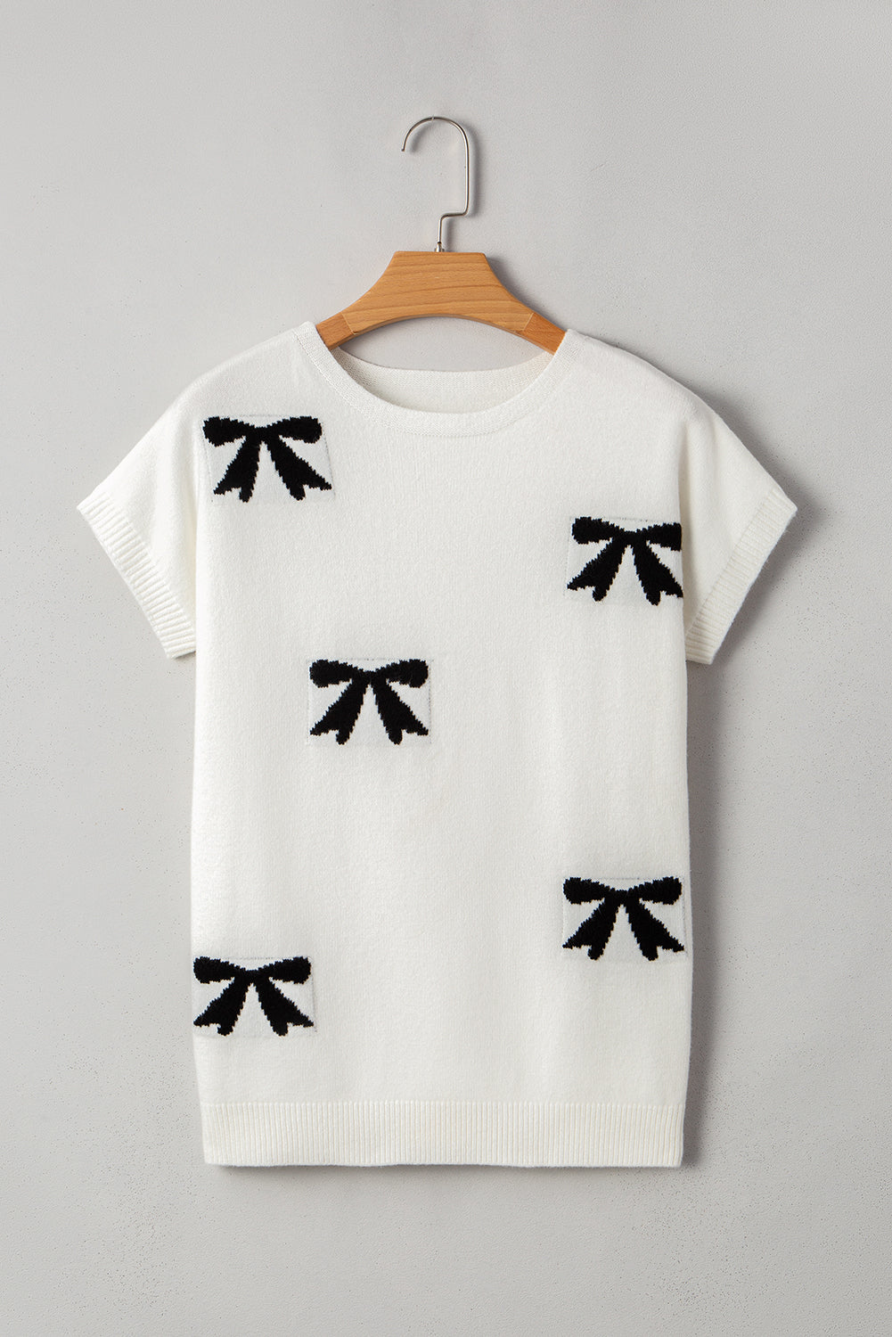 Black Bow Pattern Knit Short Sleeve Sweater