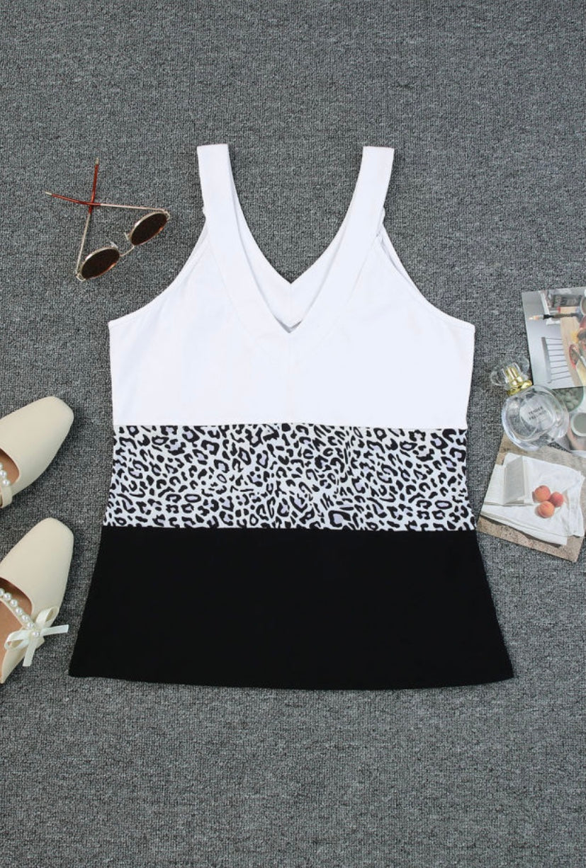 Leopard v neck tank