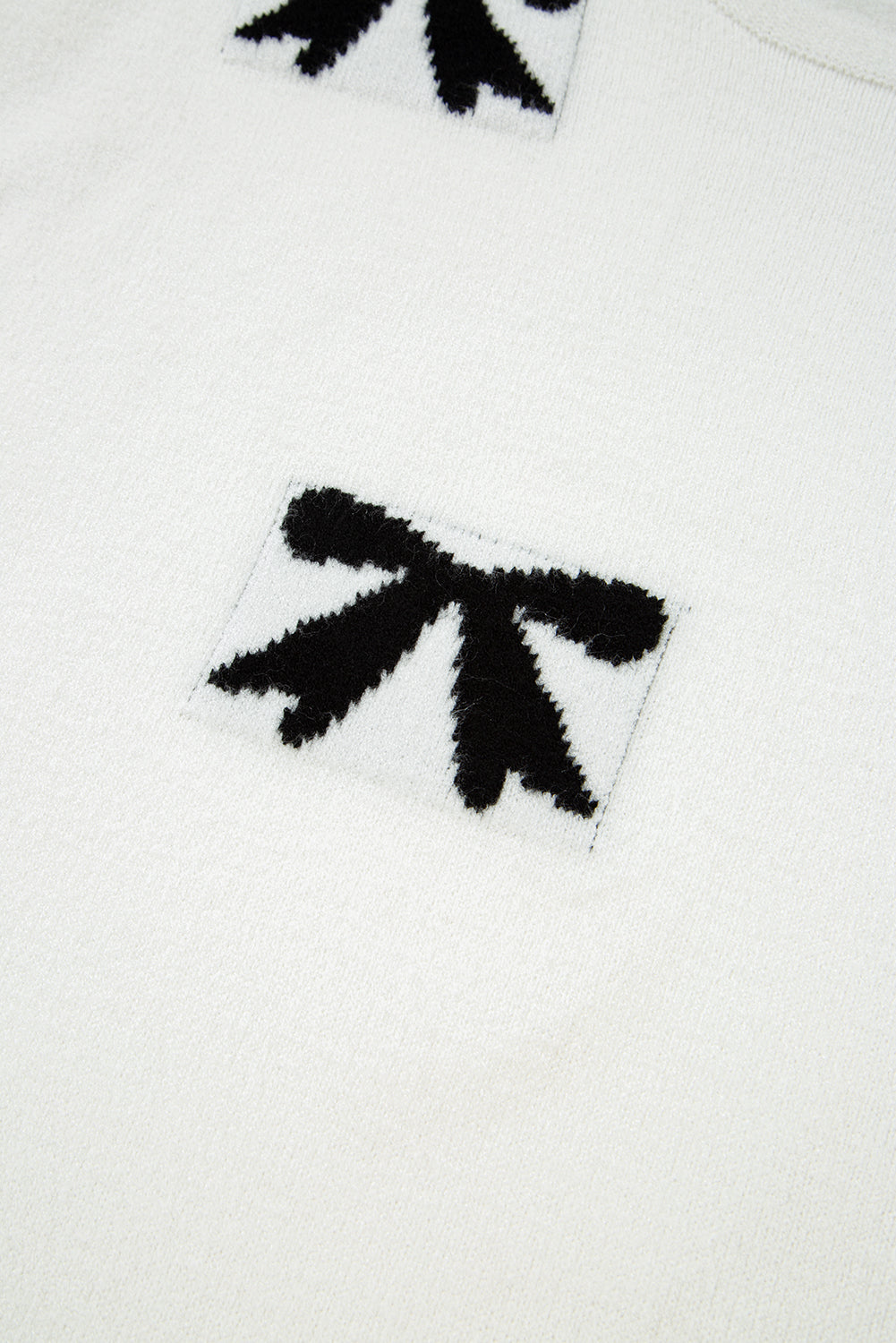 Black Bow Pattern Knit Short Sleeve Sweater