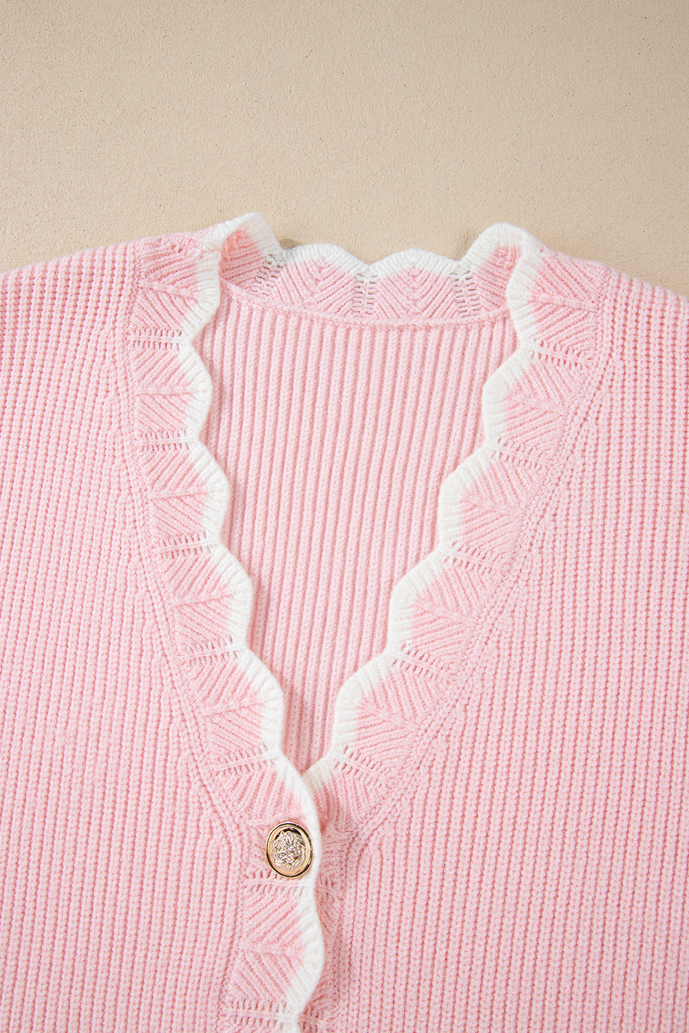 Pink Ribbed Knit Scalloped Edge Side Pockets Buttoned Cardigan